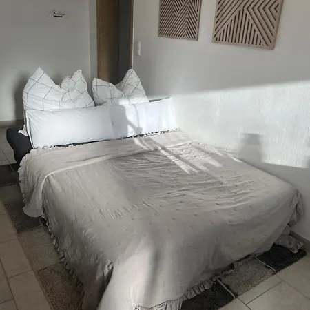 80 Qm Stadtnahes Domizil Im Gruenen Appartement Priesendorf
