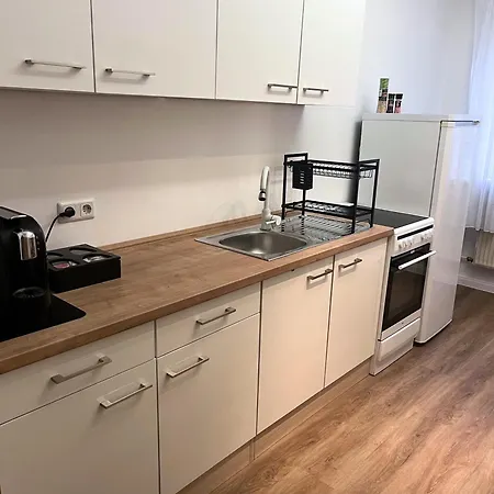 Apartment 80 Qm Stadtnahes Domizil Im Gruenen Priesendorf